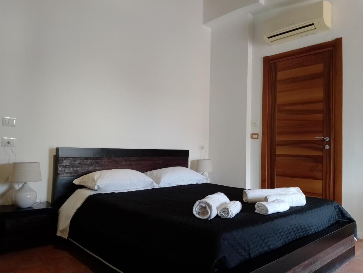 Hotel Boutique De Charme Self Check-In - Accesso Autonomo Alguer Exterior foto
